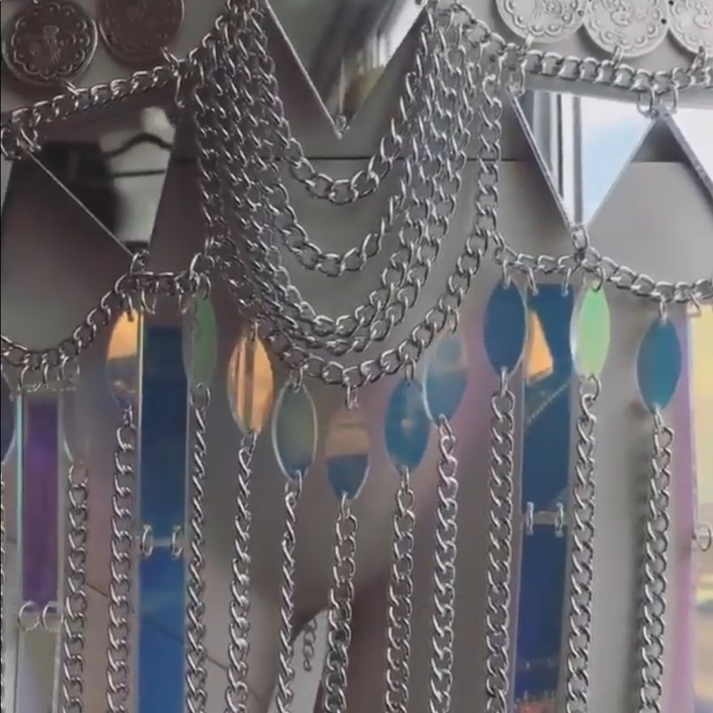 CLAUDIA PINK mirrors & crystal chain dress festival - Picture 6 of 9